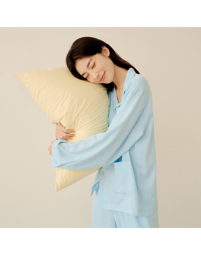 마른파이브 스너글리 모달 파자마 믹스 앤 매치 - 베이비블루 착용컷