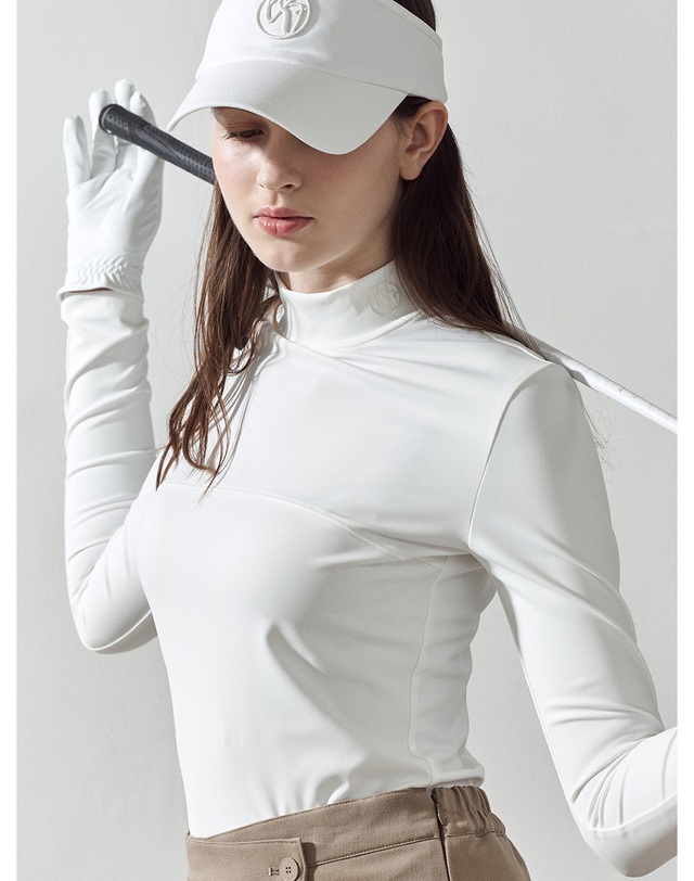 로드로아르 슬림 소프트 폴라 티셔츠 WHITE 착용컷