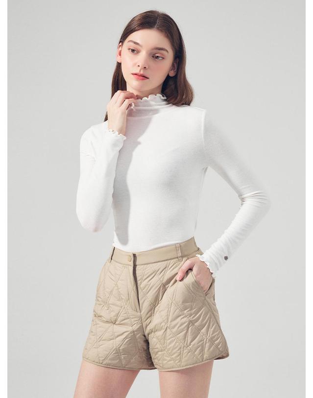 로드로아르 네오 다이아 퀼팅 숏팬츠 BEIGE 착용컷