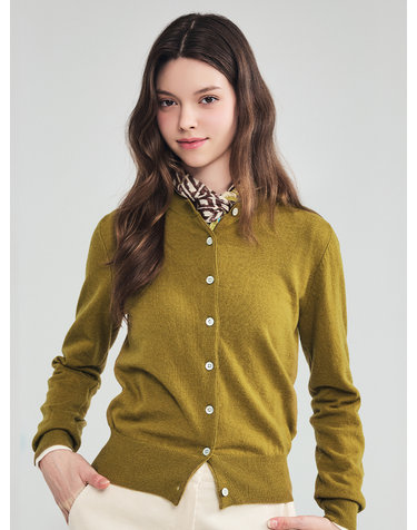 에센셜 라운드넥 가디건 OLIVE