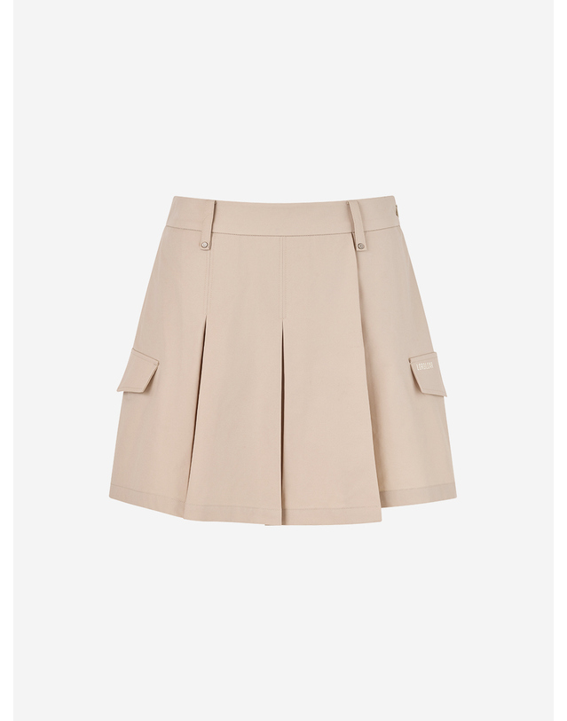 로드로아르 A라인 플랫 숏팬츠 BEIGE 착용컷