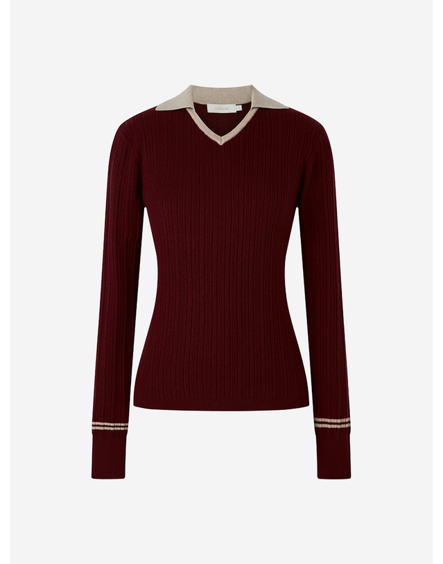 로드로아르 슬림 골지 배색 카라 긴팔 니트 BURGUNDY 착용컷