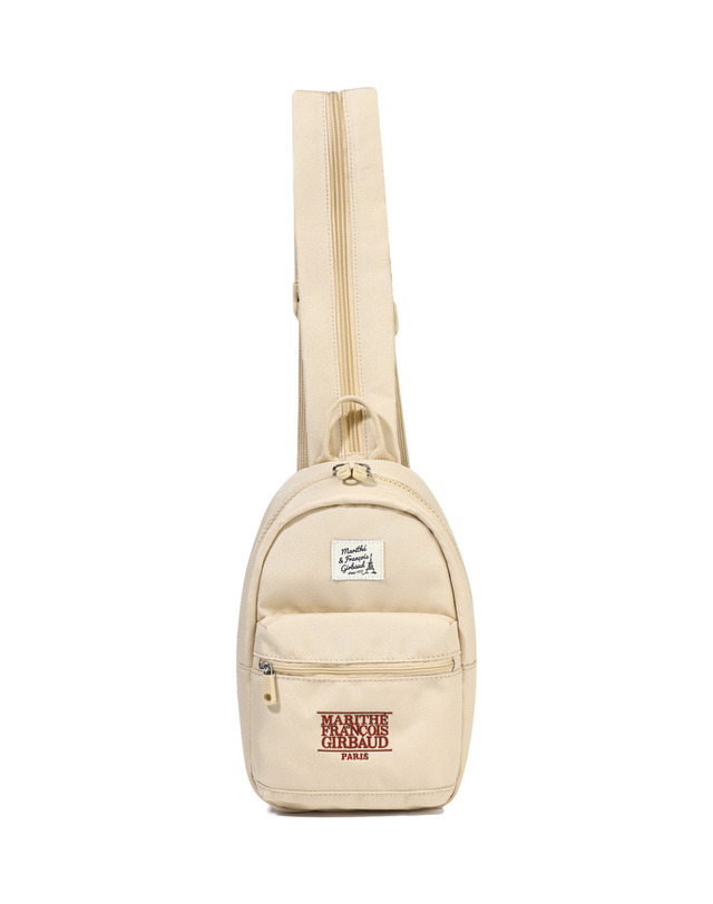 마리떼 키즈 마리떼 키즈 KIDS 2WAY SLING BAG beige 착용컷