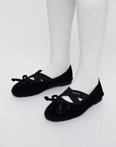 마리떼 키즈 KIDS W CROSS BANDING VELVET FLAT SHOES black