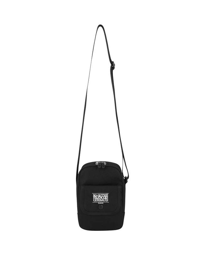 마리떼 키즈 마리떼 키즈 KIDS FLAP POCKET CROSS BAG black 착용컷