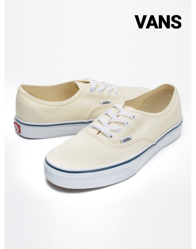 반스 반스 운동화 코어클래식 어센틱 스니커즈 아이보리 VN000EE3WHT 착용컷