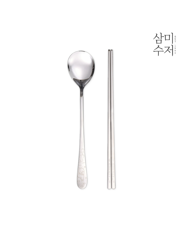 삼미수저 무민 더키친 샌딩 수저세트 10P 착용컷