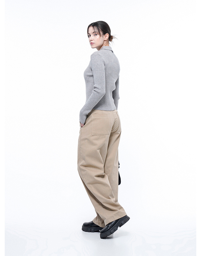 챈세스노이 포 우먼 챈세스노이 포 우먼 커브드 와이드피트 코튼팬츠 베이지/W251PT01BK 착용컷