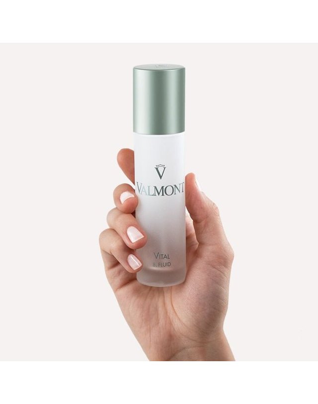 발몽 [갤러리아] NEW 발몽 바이탈 B. 플루이드 (리바이탈라이징 플루이드) 50ml 착용컷