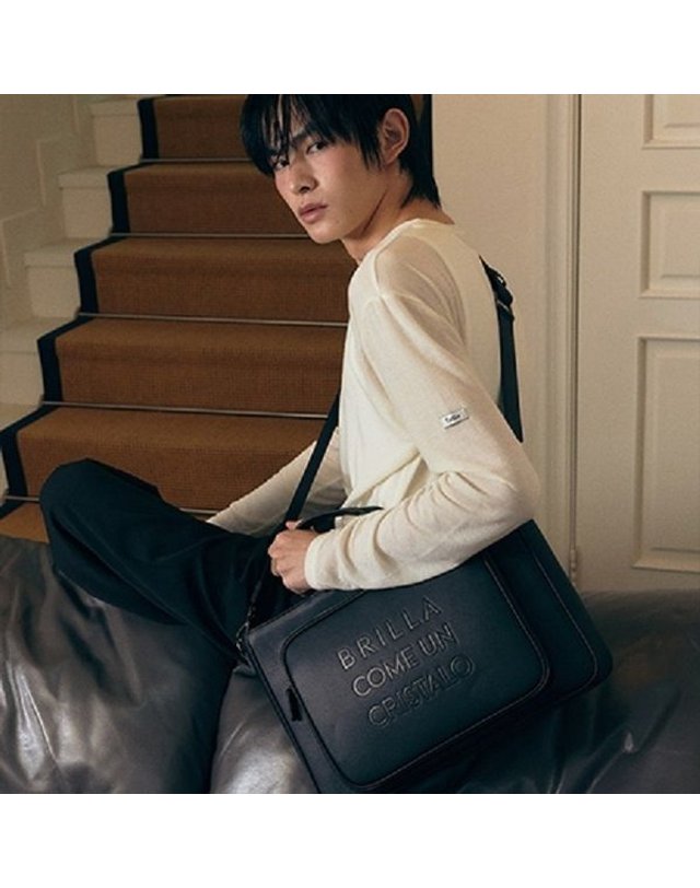 비비와이비 [갤러리아] MARCE Unisex Briefcase (Black)09N3110DSK 착용컷