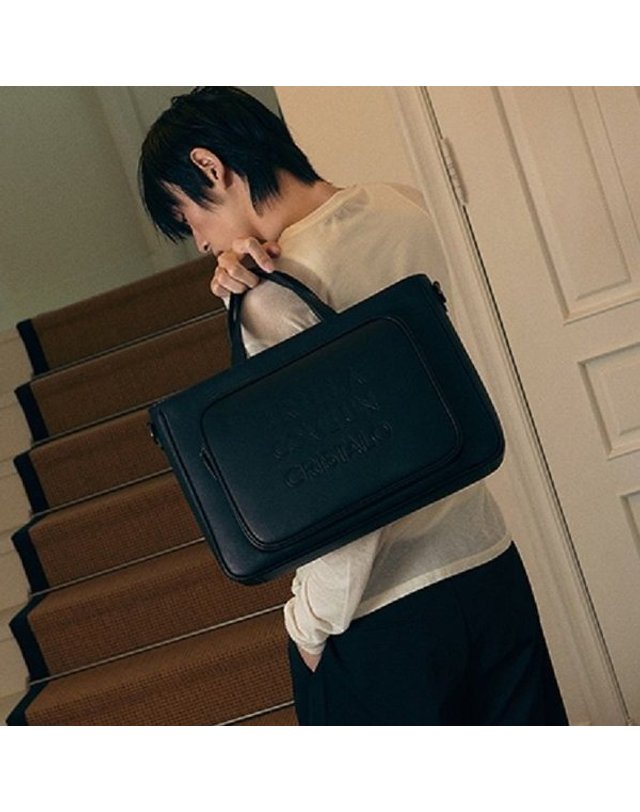 비비와이비 [갤러리아] MARCE Unisex Briefcase (Black)09N3110DSK 착용컷