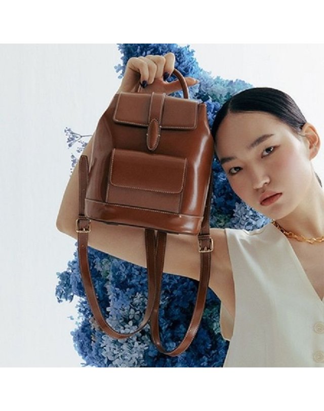 비비와이비 [갤러리아] Ecor Small Backpack (Brown) 09N1210DIW 착용컷