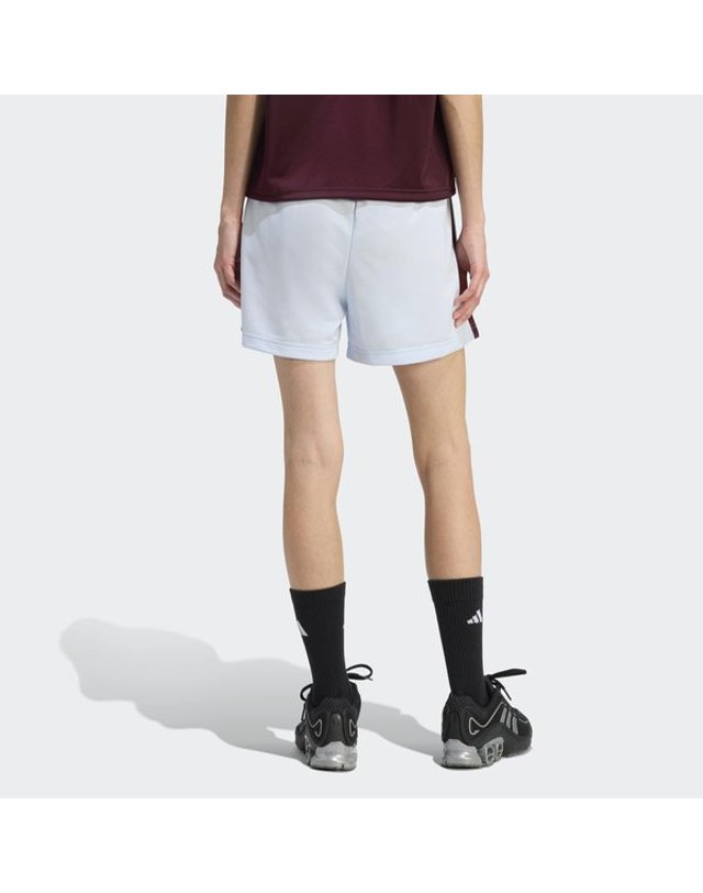 아디다스 [갤러리아] [WOMENS ORIGINALS] 파이어버드 클래식 쇼츠 (KD3670) 착용컷