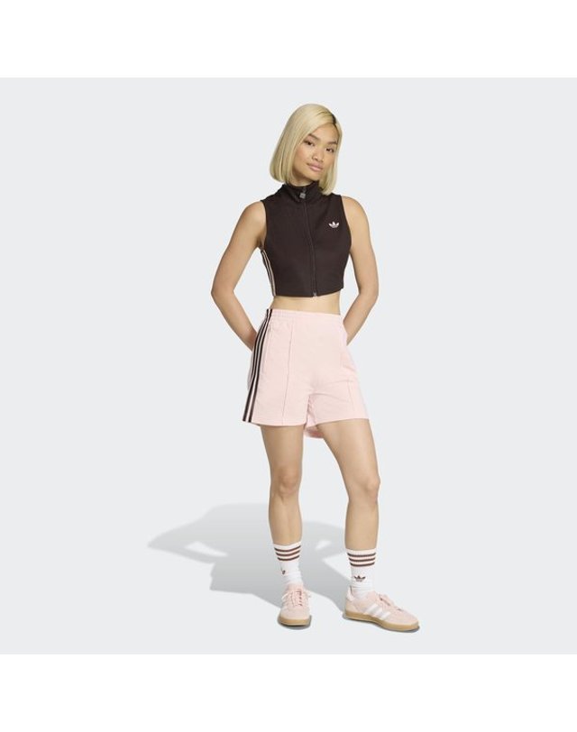 아디다스 [갤러리아] [WOMENS ORIGINALS] 파이어버드 클래식 쇼츠 (KD3671) 착용컷