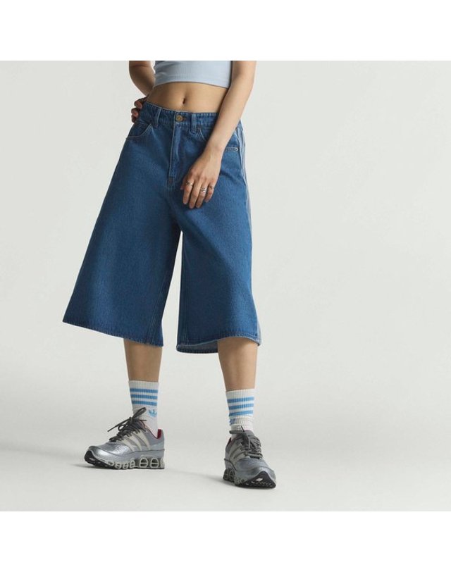 아디다스 [갤러리아] [WOMENS ORIGINALS] 파이어버드 조트 데님 (KD2915) 착용컷