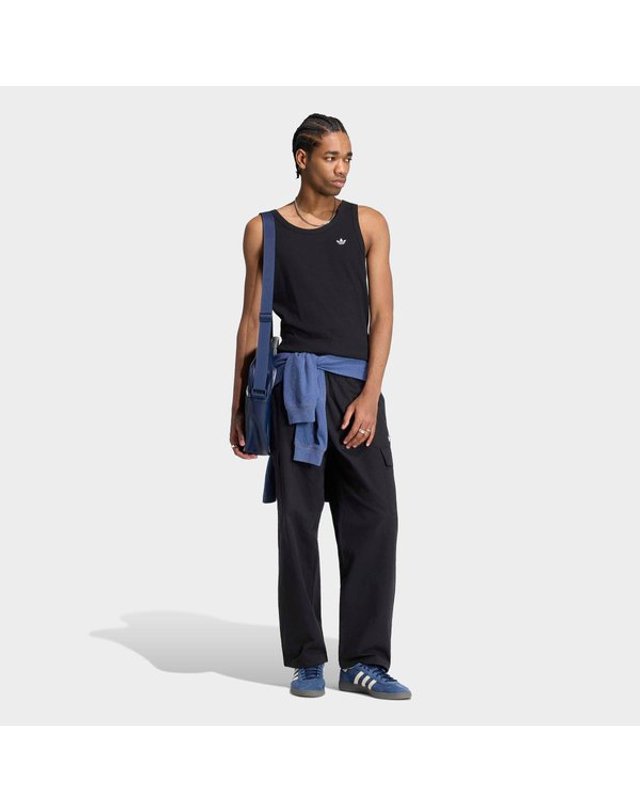 아디다스 [갤러리아] [MENS ORIGINALS] 트레포일 에센셜 카고 팬츠 (KR6294) 착용컷