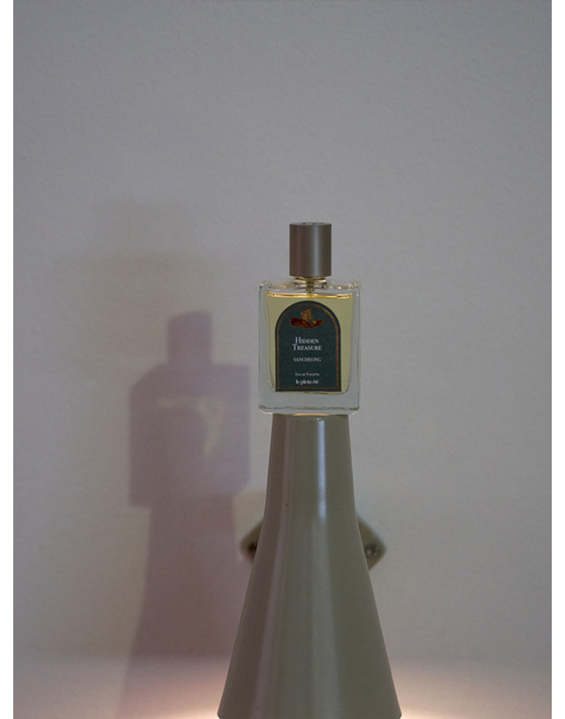 르플랑에떼 도시여행향수 산청 히든 트레저 EDT 50ml 착용컷