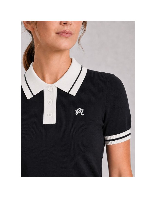 말본골프 MALBON GOLF [갤러리아] 말본 SS26 여성 골프 미카일라 폴로 블랙 MW-0043 착용컷