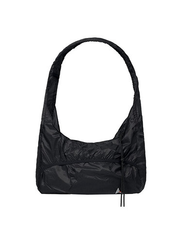 로아 블랙 라키 패커블 노트 숄더백 YBUW219FA13 BLK0001