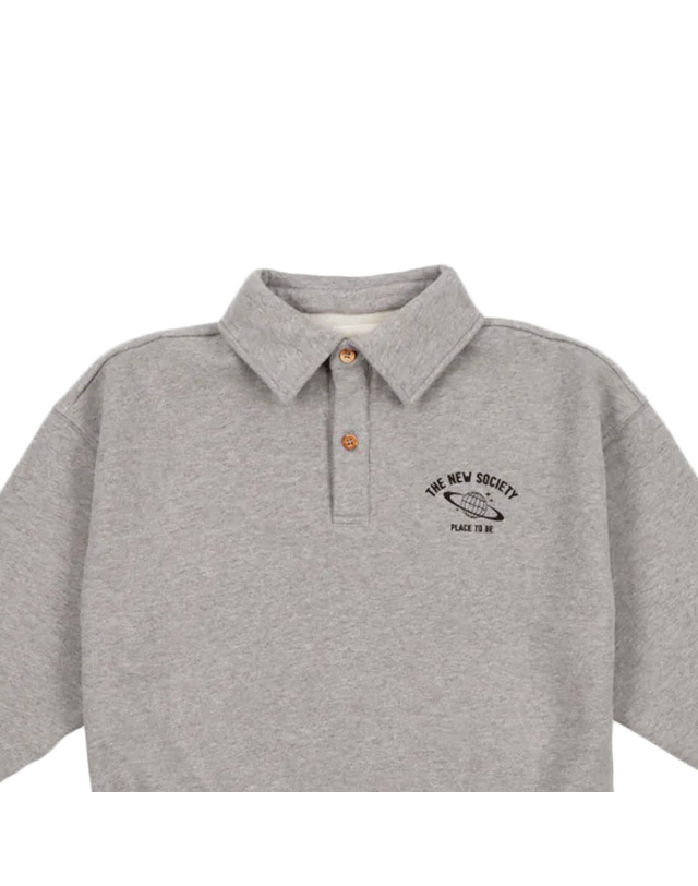 더뉴소사이어티 키즈 폴로 맨투맨 SATURNO POLO MIST MELANGE 착용컷