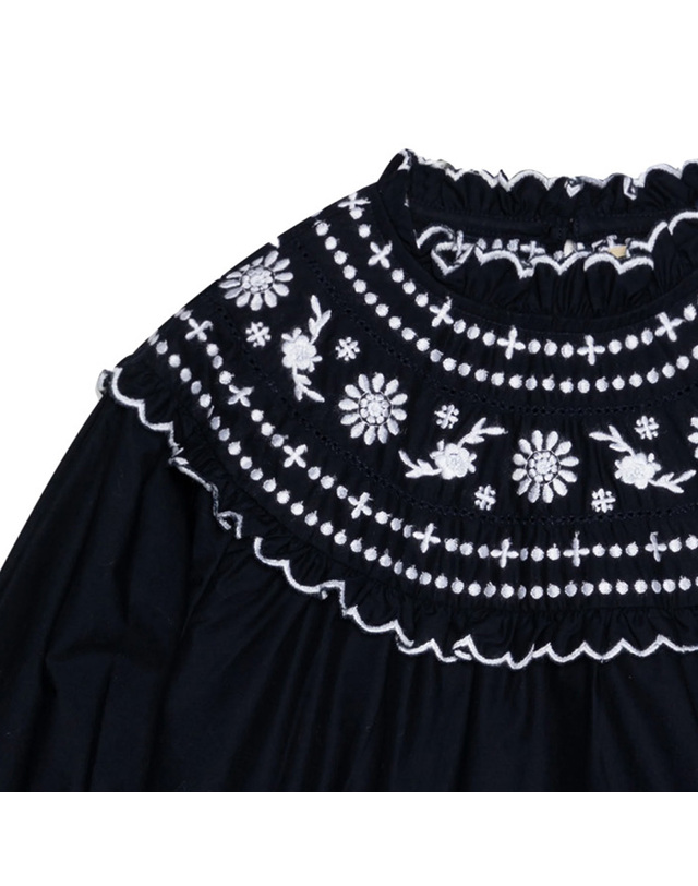 더뉴소사이어티 키즈 푸네 블라우스 PUNE BLOUSE MIDNIGHT NAVY 착용컷