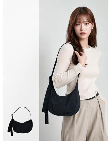 바쿠 BAGGU 스몰 나일론 크레센트백 여성용 미니숄더백