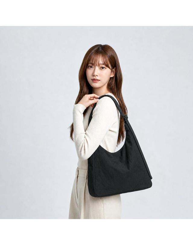바쿠 BAGGU 나일론 숄더백 바쿠 여성용 가방 착용컷