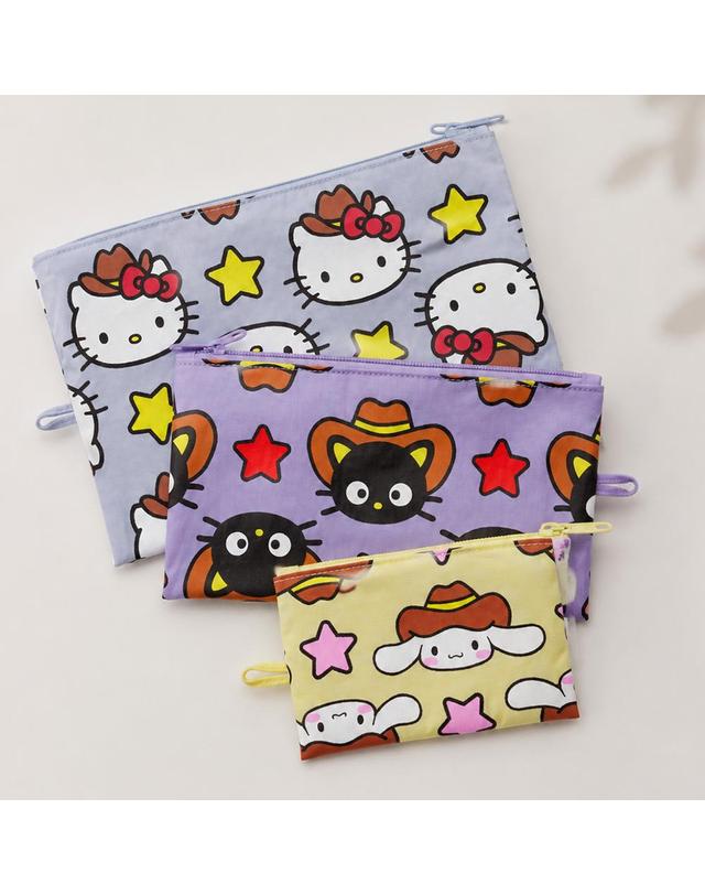 바쿠 BAGGU 바쿠 FLAT 플랫 파우치 여행용 파우치 3개 세트 착용컷