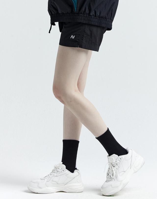 레이지비 남여공용 캠프 운동복 러닝 쇼츠 블랙 착용컷