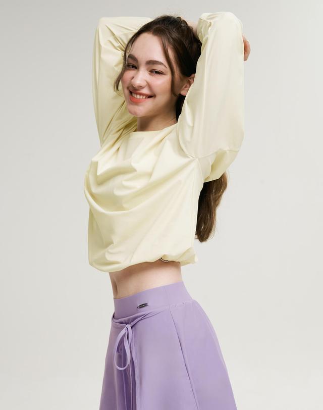 레이지비 에어파스텔 스트링 상의 루즈핏 여성 롱슬리브 코코넛밀크 착용컷