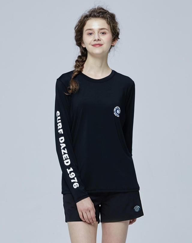 레이지비 [SET] 레터링 루즈핏 긴팔 래쉬가드 + 수영복 반바지 세트 W (3컬러) 착용컷