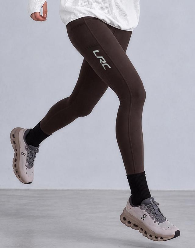 레이지비 코어 러닝 플렉스 포켓 우먼 9부 레깅스 팬츠 브라운 착용컷