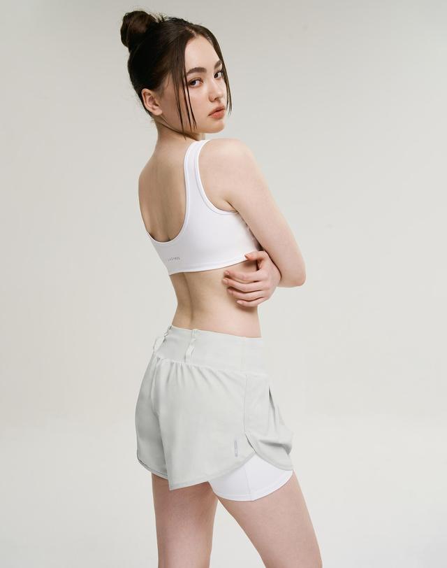 레이지비 에어쿨링 여성 스포츠 반바지 퍼포먼스 2in1 레깅스 쇼츠 그레이 착용컷