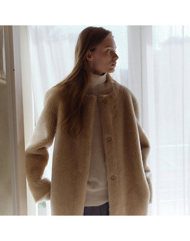 wool shearing round half coat (beige)
