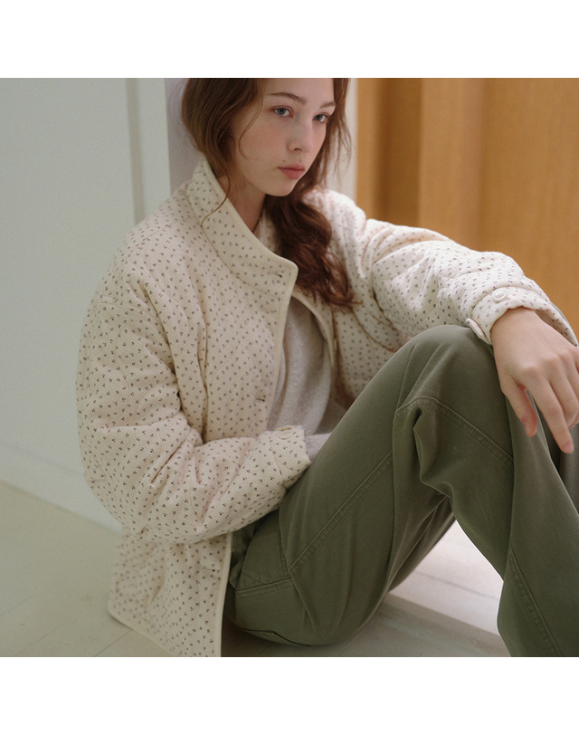 블랭크공삼 cotton quilted jacket (ivory) 착용컷