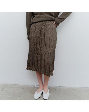 wrinkled viscose midi skirt (ash brown)