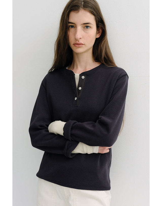 블랭크공삼 cotton henry waffle t-shirt (navy) 착용컷