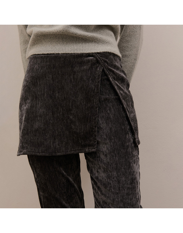 카미노 [카미노] VELVET BOOTS CUT TRAINING PANTS CHARCOAL 착용컷