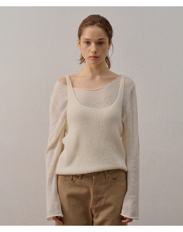 카미노 SOFT BUSTIER KNIT SET IVORY 착용컷