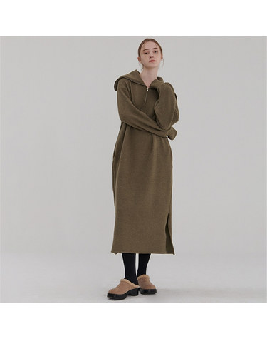 [카미노] RIBBED HALF ZIP-UP KNIT ONEPIECE KHAKI