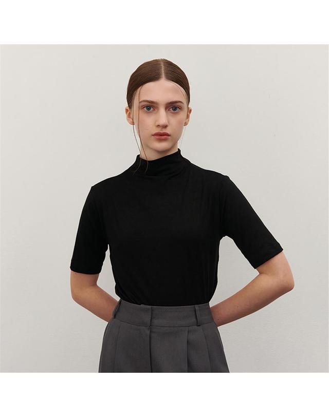 카미노 [카미노] HALF TURTLE NECK T-SHIRT BLACK 착용컷