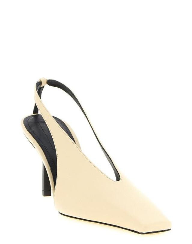 아르마리움 [해외직구] 아르마리움 힐 펌프스 LDARMTMSC03NA01012BUTTER BEIGE 착용컷