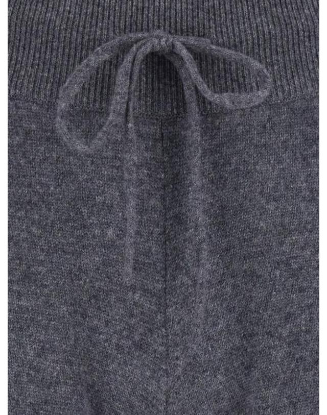 리사 양 [해외직구] 26FW 리사 양 스트레이트 팬츠 202143 GR Grey 착용컷