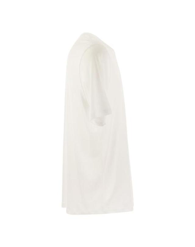 마제스틱필라쳐 [해외직구] 24SS 마제스틱필라쳐 반팔 티셔츠 S24M296 HTS216 WHITE 착용컷
