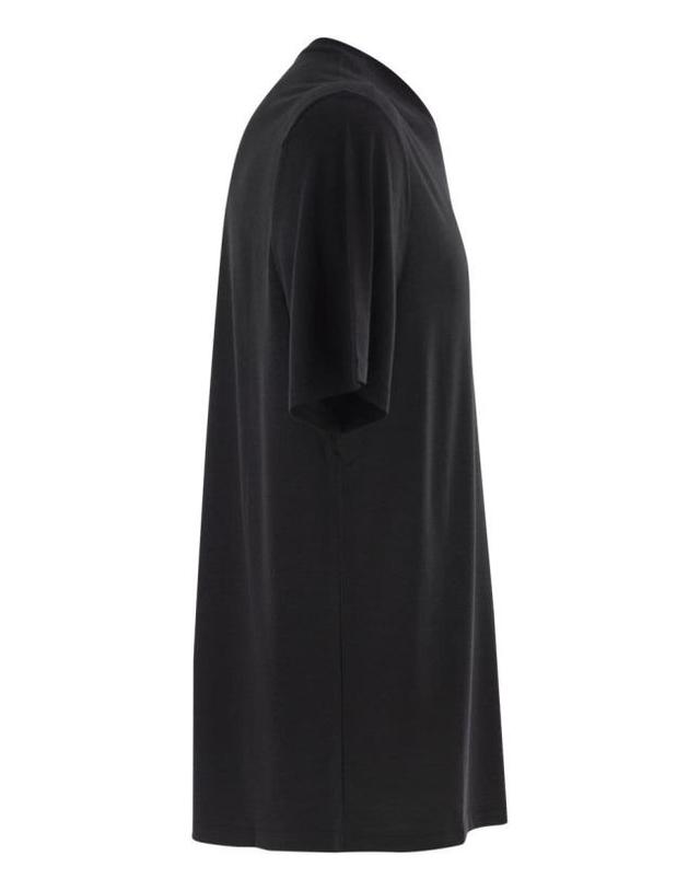 마제스틱필라쳐 [해외직구] 26SS 마제스틱필라쳐 반팔 티셔츠 S26M296HTS022 002 BLACK 착용컷
