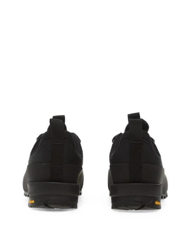 노스페이스 [해외직구] 26FW 노스페이스 스니커즈 NF0A8DAP W9O1 THE NORTH FACE BLACK ANTHRACITE GREY 착용컷