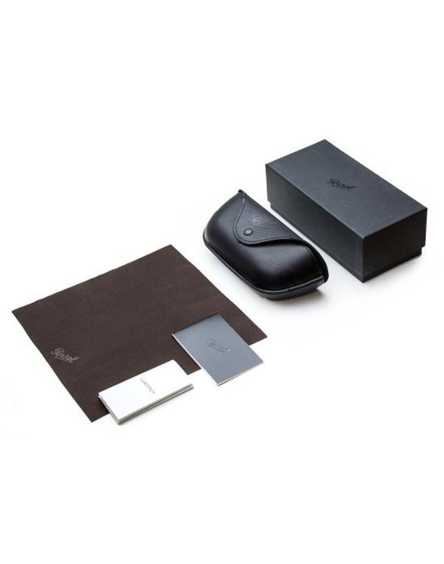 페르솔 [해외직구] 페르솔 선글라스 019ed27c 1d26 7cdd ab81 b1825597c52c BLACK 착용컷