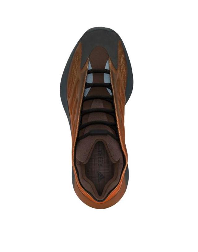이지 [해외직구] 25SS 이지 스니커즈 GY4109 BROWN 착용컷