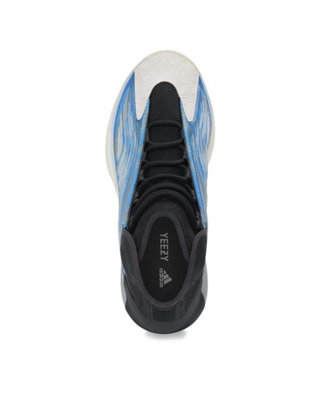 이지 [해외직구] 25FW 이지 스니커즈 GZ8872 BLUE 착용컷