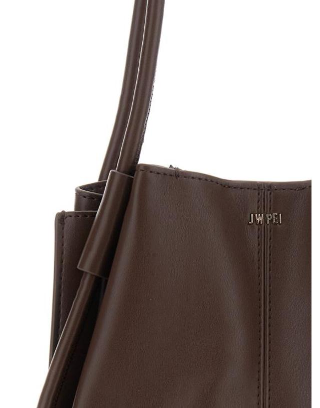 제이더블유페이 [해외직구] 26FW 제이더블유 페이 토트백 8T03035 Brown 착용컷